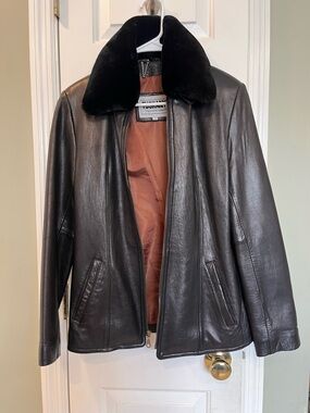 Y2K TUSKANY Italy New York Black Genuine Leather Jacket Removable Fur Collar S